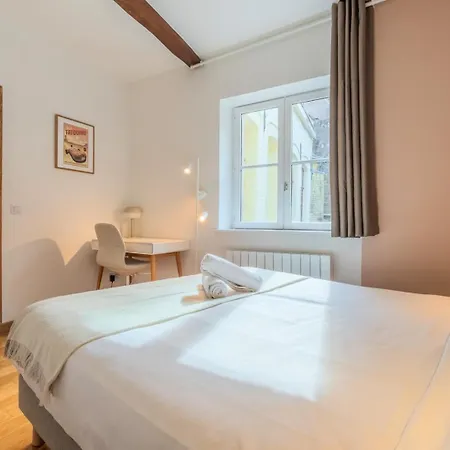 Deux Typique Du Vieux Apartamento *